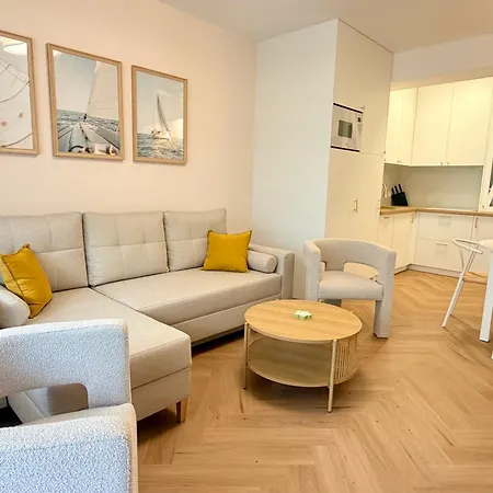 Apartamenty Promenada-Arka *